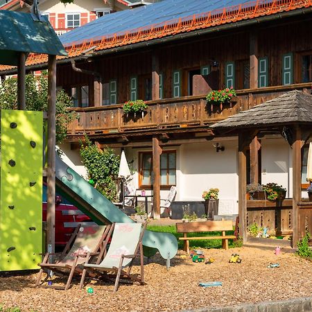 Café Chiemgau und Gästehaus Ruhpolding Esterno foto