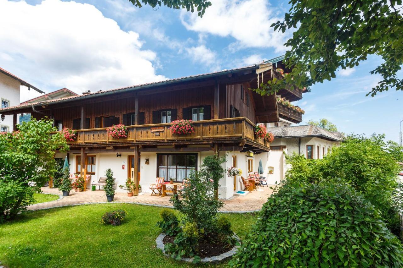 Café Chiemgau und Gästehaus Ruhpolding Esterno foto
