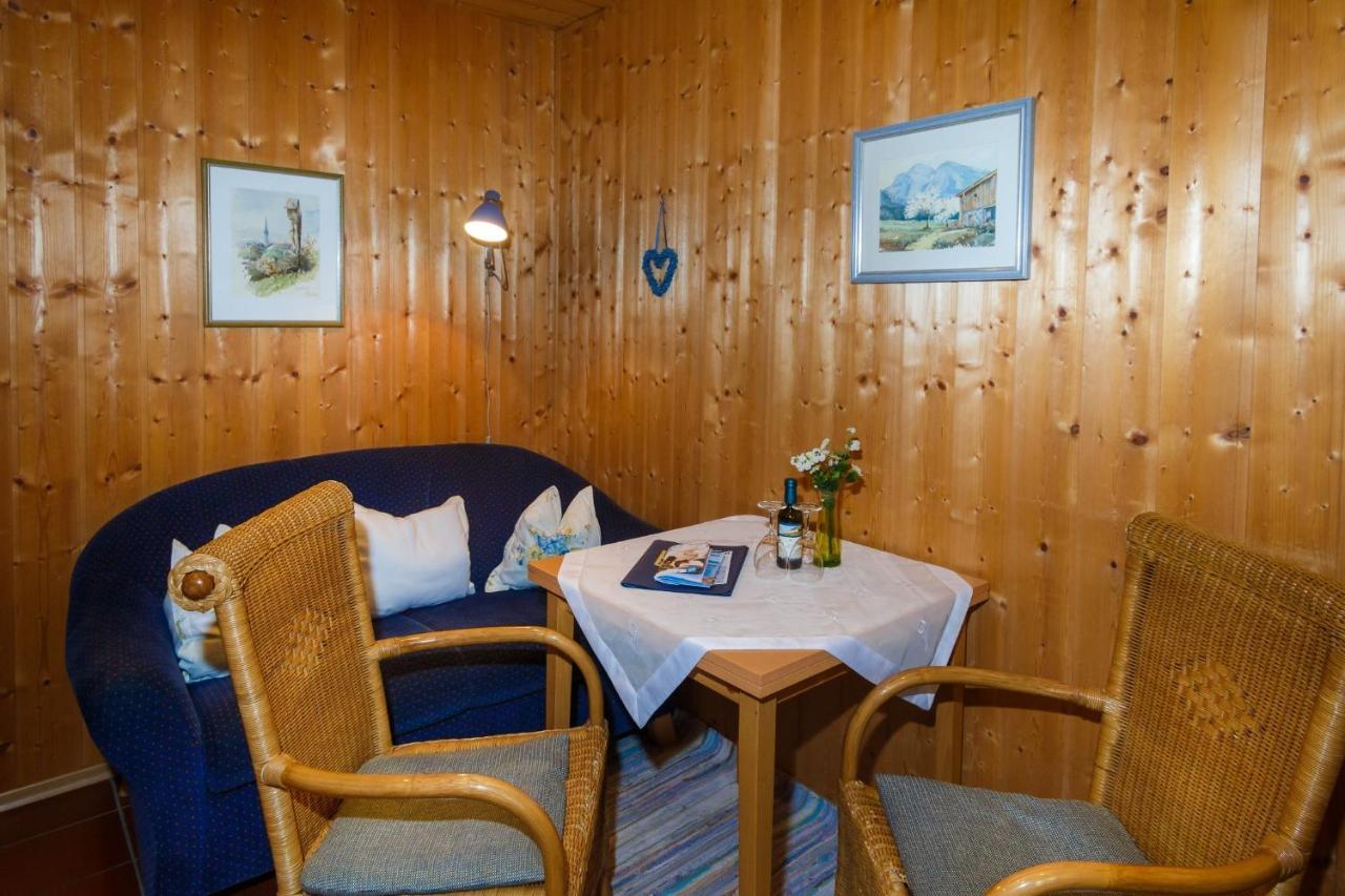 Café Chiemgau und Gästehaus Ruhpolding Esterno foto