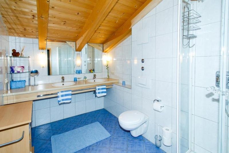 Café Chiemgau und Gästehaus Ruhpolding Esterno foto